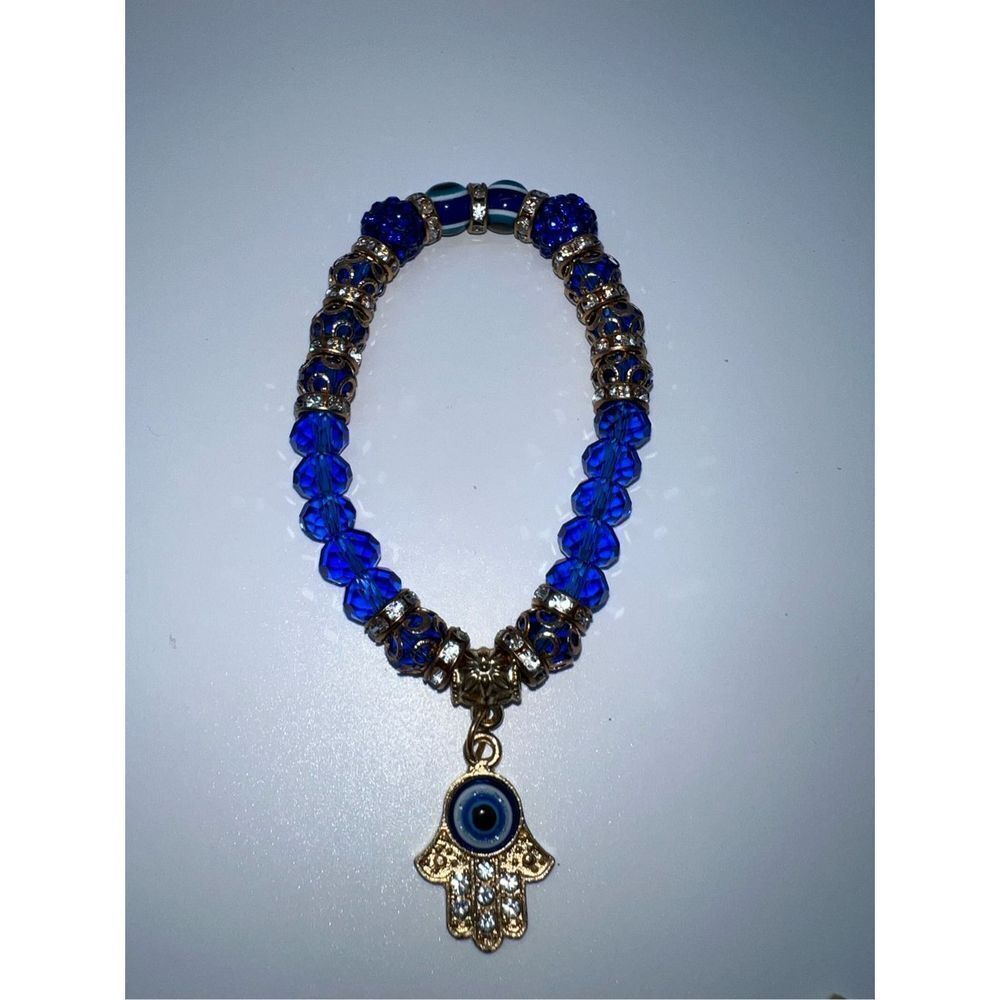 Gold Tone and Blue Crystal Beaded Hamsa 🪬 Bracelet